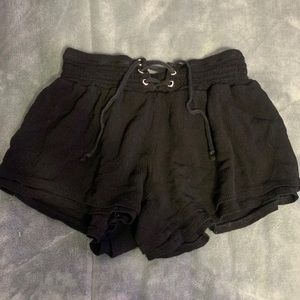 T2 Love shorts